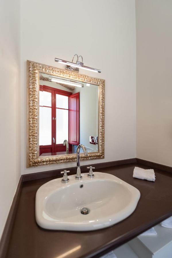Domo Sofia Hotel Каляри Екстериор снимка